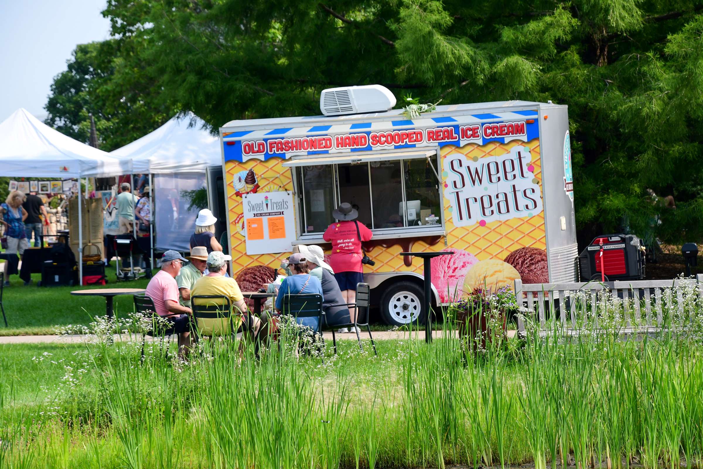 Food truck at Reiman Gardens Garden Art Fair
