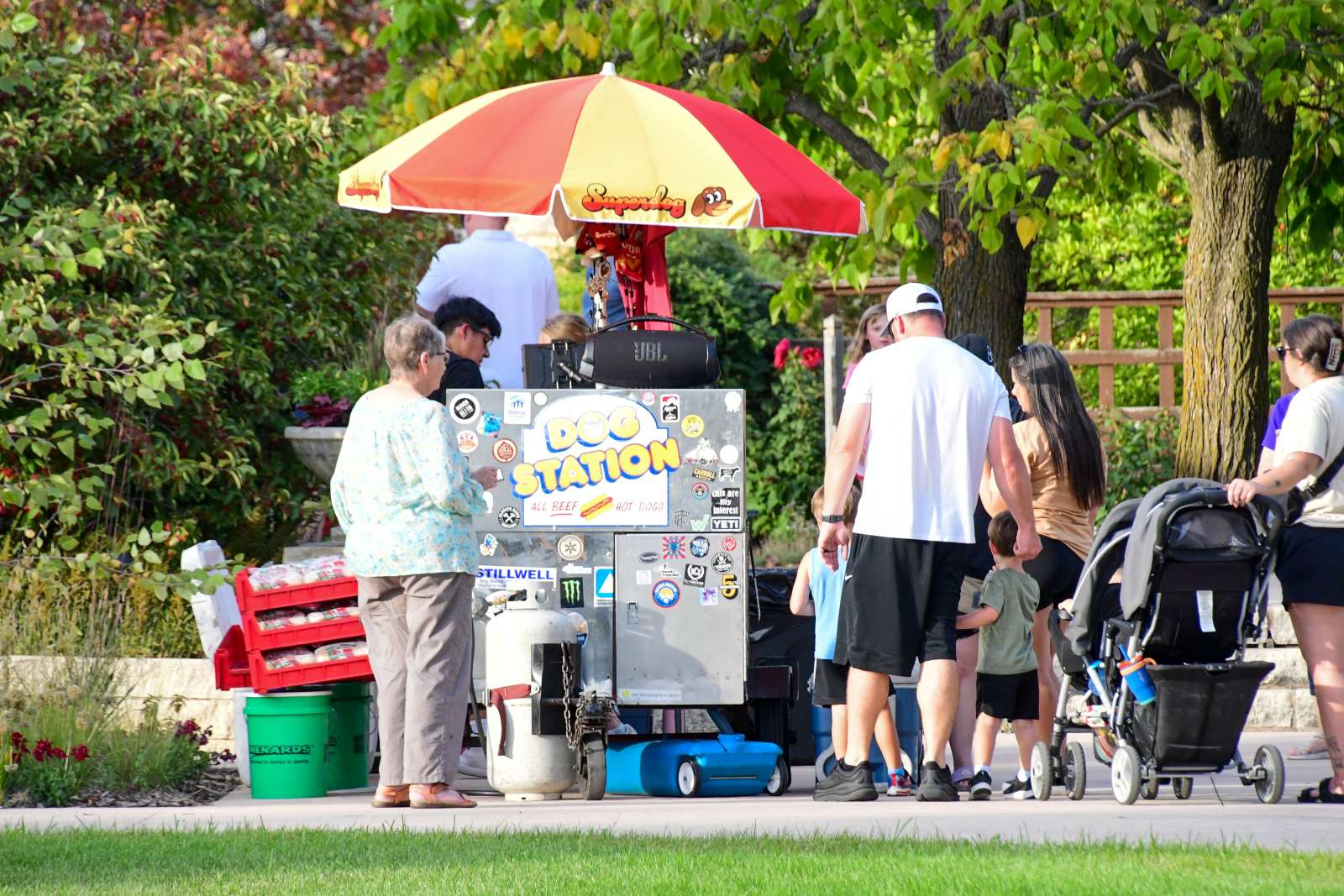 Super Dog Food Truck at Botanical Bash Reiman Gardens